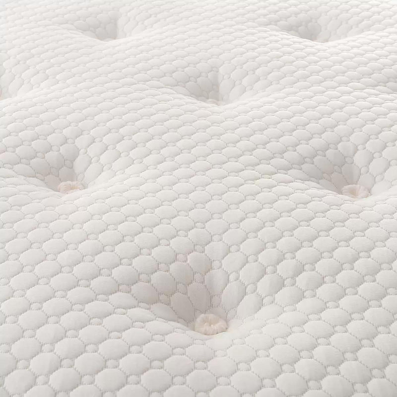 Silentnight Geltex 1000 Mattress in 4 Sizes